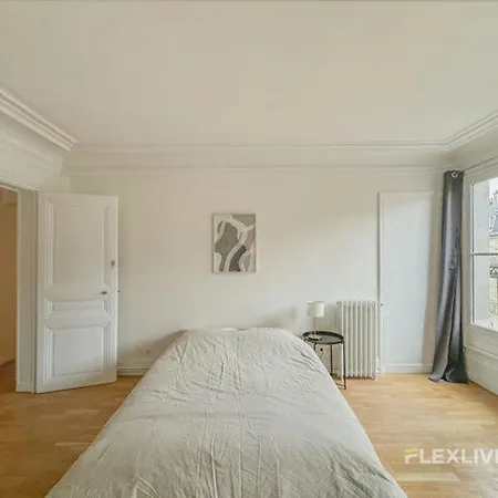 Hotel Immeuble Turbigo Paris