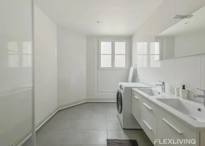 Flexliving - - Turbigo * Párizs